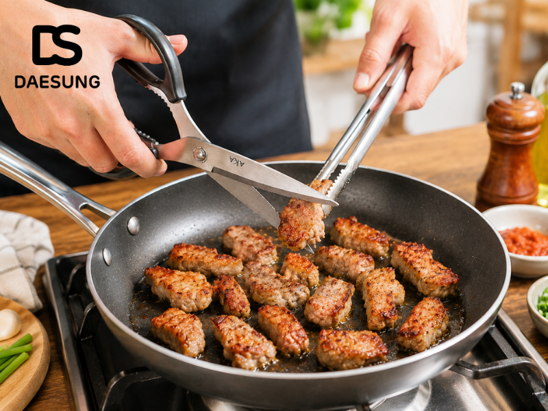 Thôi nhiễm kim loại là gì - Cách chọn kéo bếp an toàn